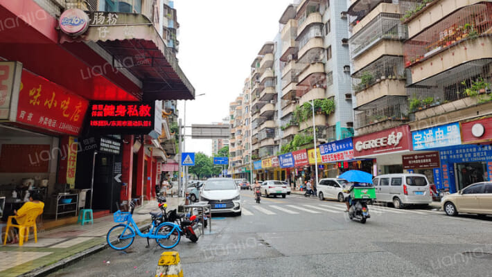黎屋围路四巷外景图