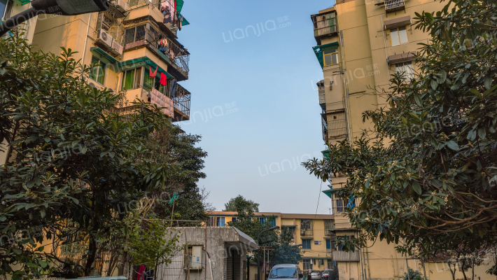 南星公寓外景图