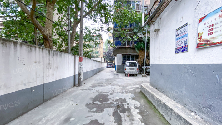 樱花路金华住宅小区外景图