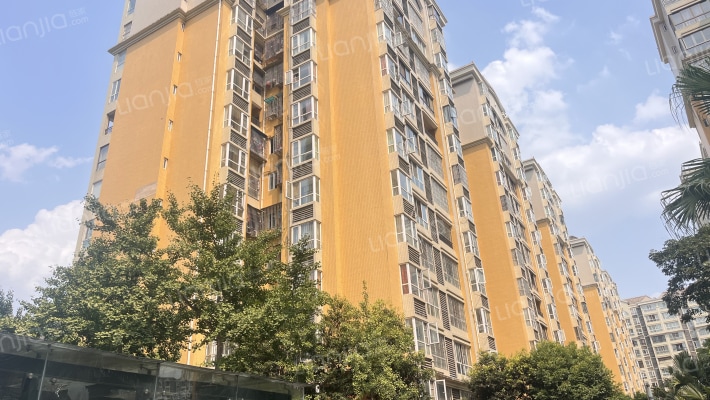 美源小区外景图