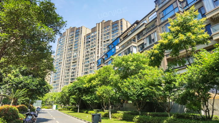 九龙仓御玺外景图