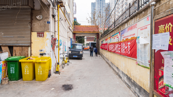 政通路101号院外景图