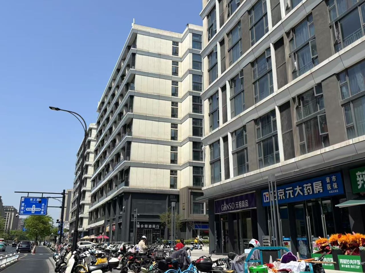 西溪龙湖天街小区实景 3