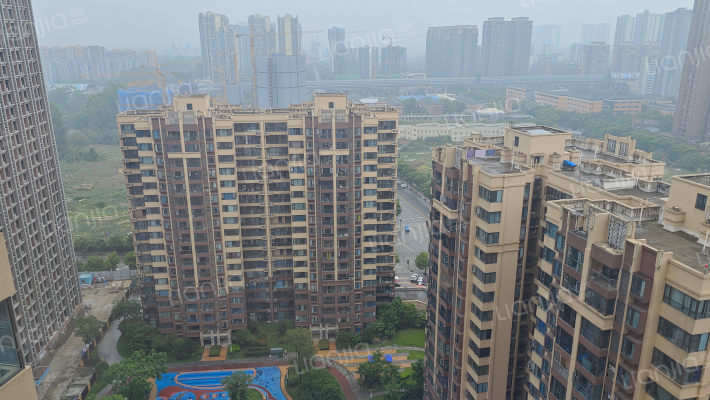 合能珍宝锦城外景图