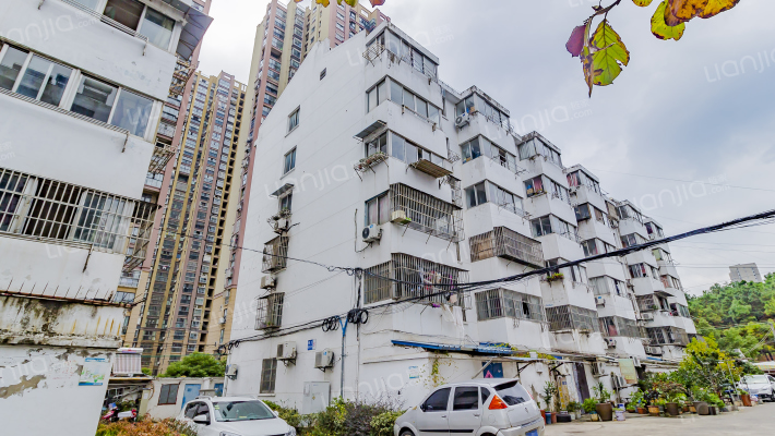 教工新邨外景图