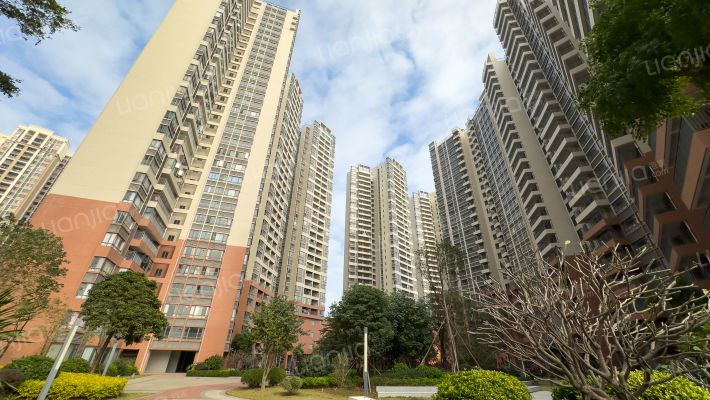 御景名都花园外景图