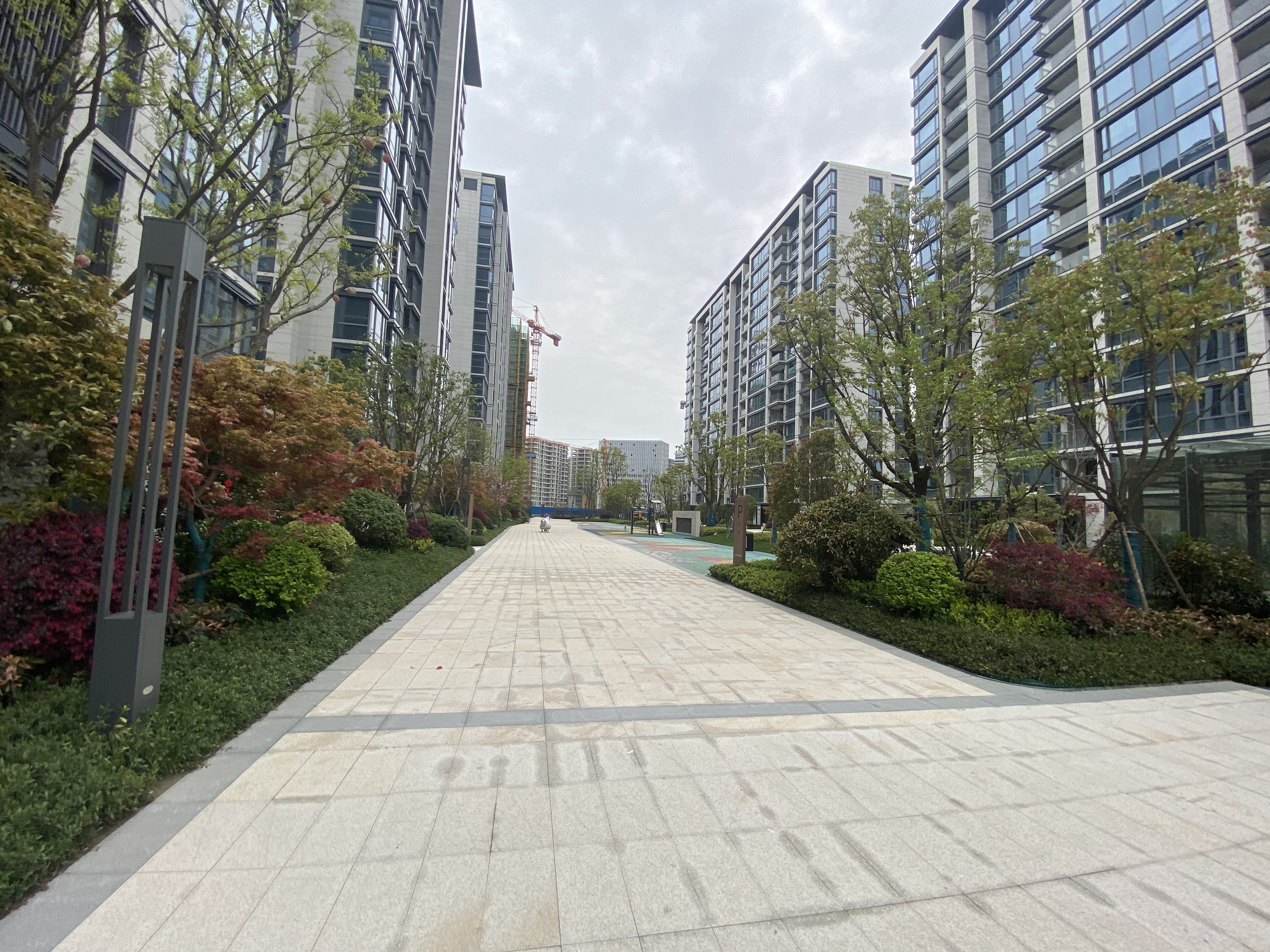 汇港城小区实景 11