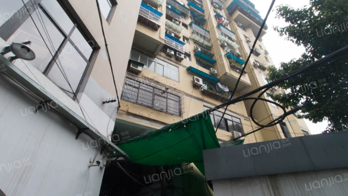 四海大厦外景图