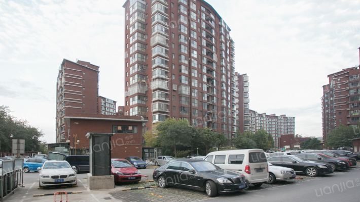 万润风景外景图