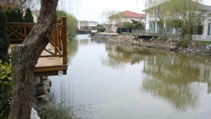 雅阁花园外景图