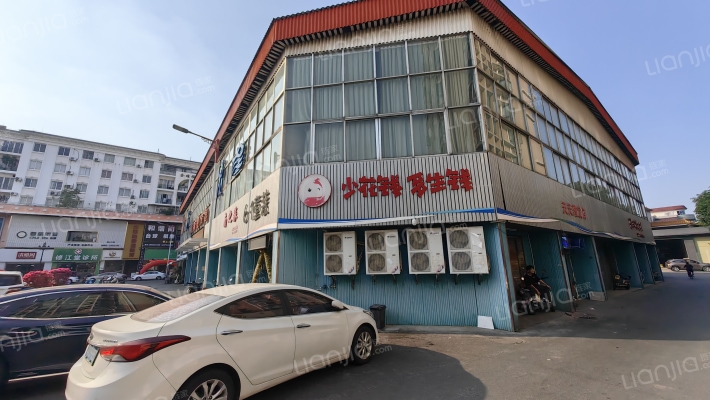 陈涌体育馆11号外景图