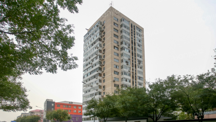 板厂新里外景图