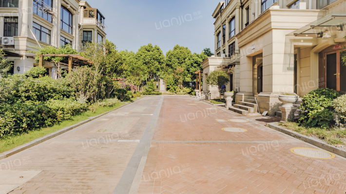 大湖美锦东区外景图