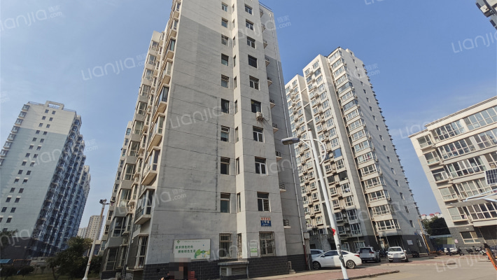 南郭新城外景图