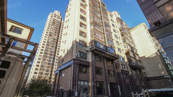 翰林国宝外景图