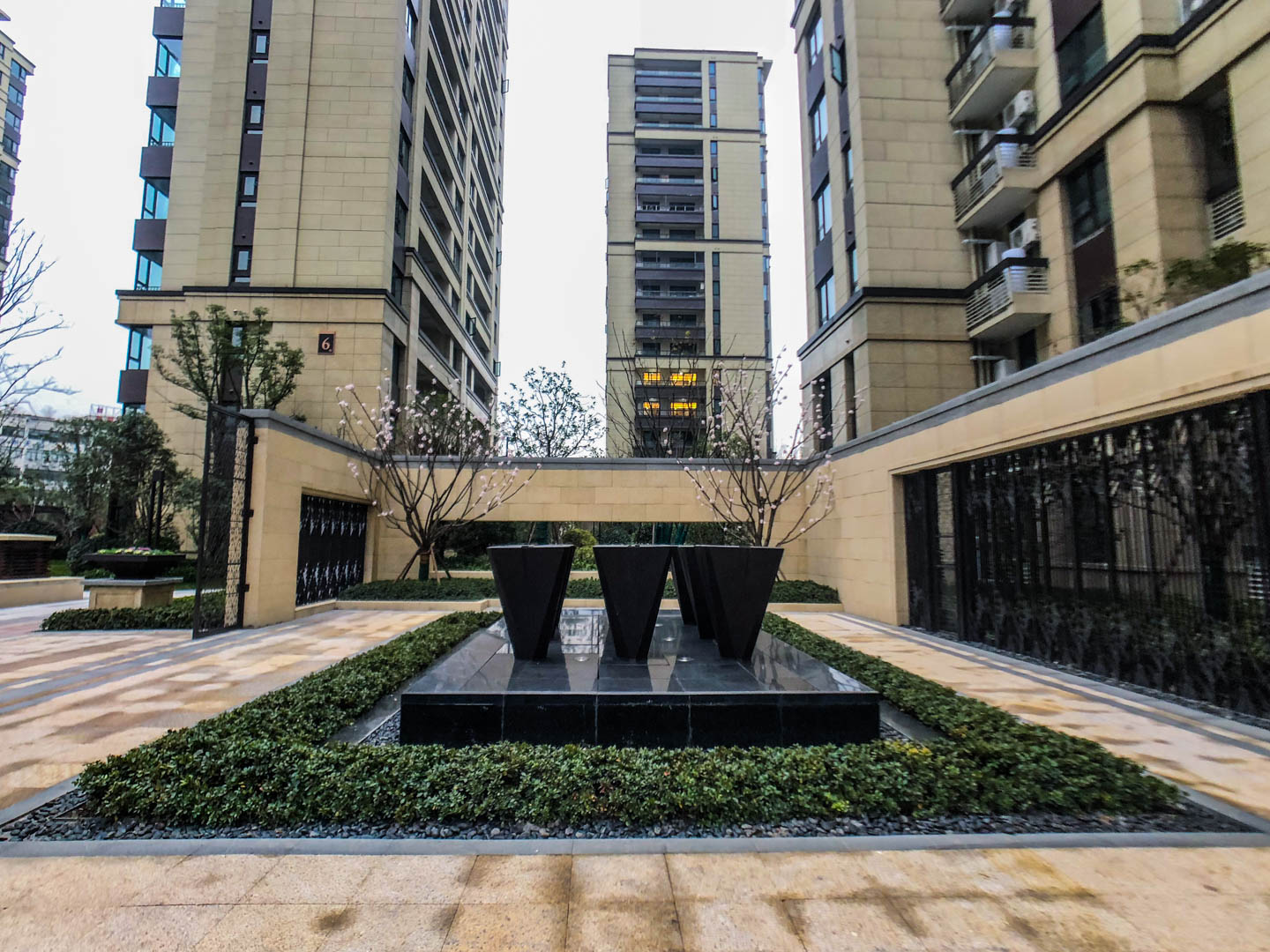 Chunqiu Huating compound photo 9