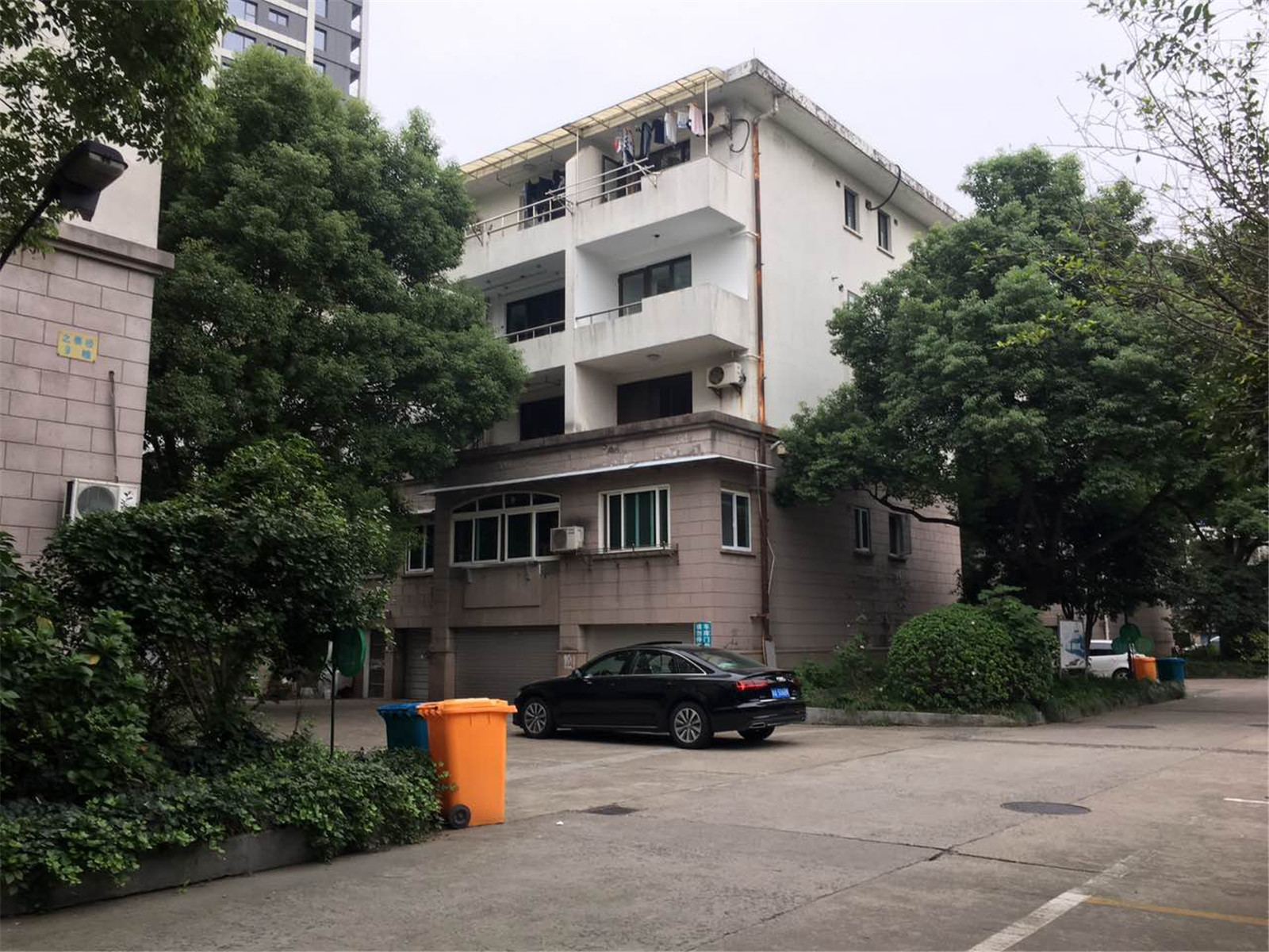 Zhijiang Garden compound photo 6