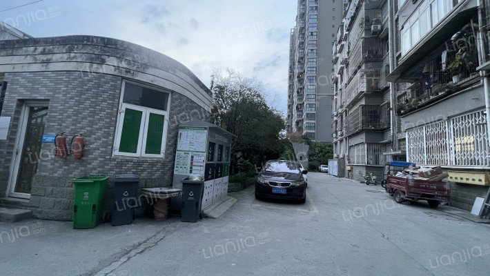 丽都街219号外景图