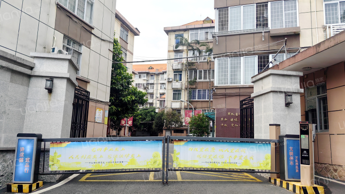 马鞍军休所外景图