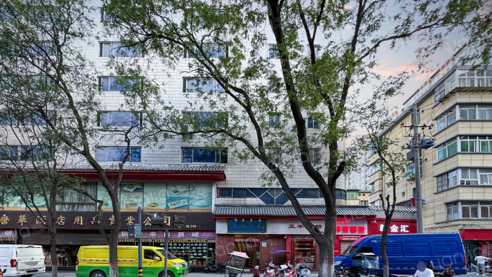 西一路210号外景图