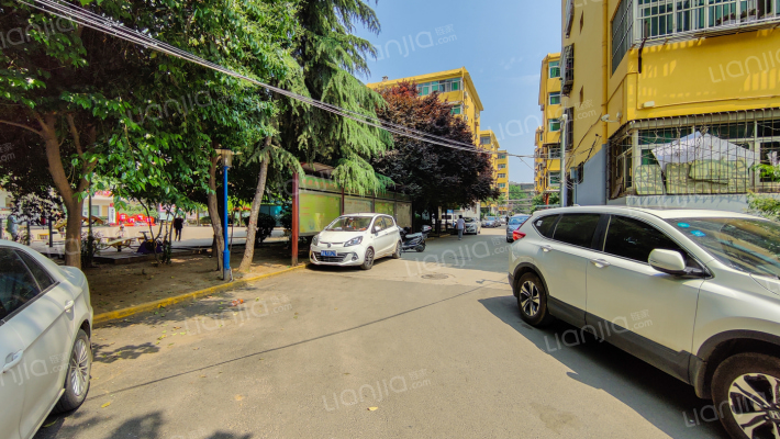 百花一村外景图