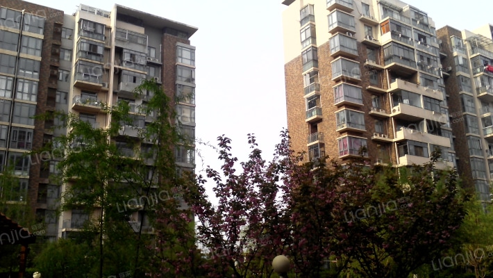 顺驰泊林四期外景图