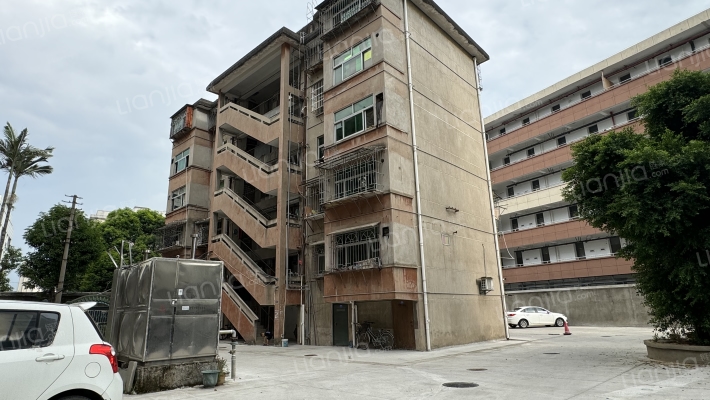 第二轻工业学校宿舍外景图