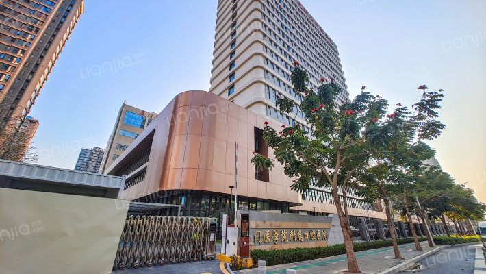 岭兜小区中区外景图