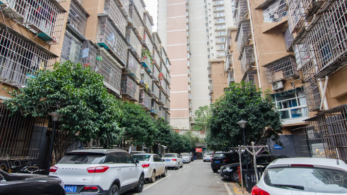 天心旧城开发公司宿舍外景图