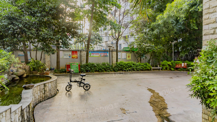 教场小区外景图