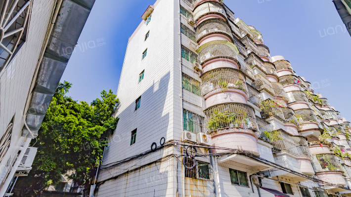 水厂宿舍外景图