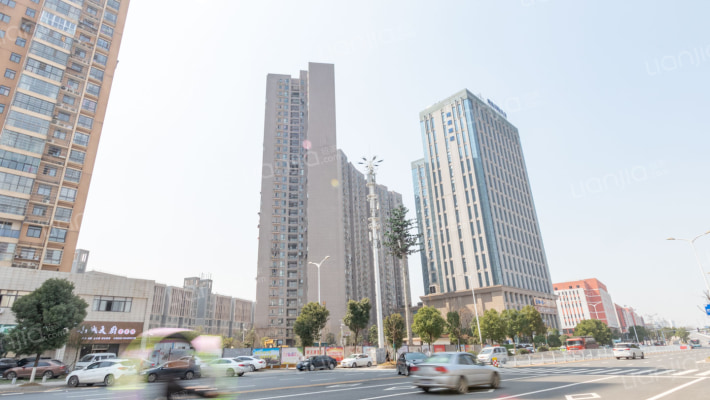 南庭城果外景图