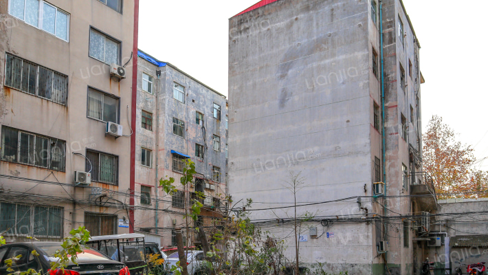 白鸽小区外景图