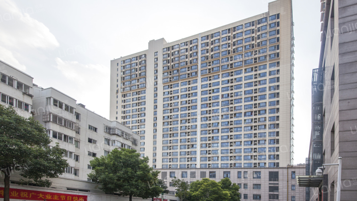 同曦新贵之都外景图