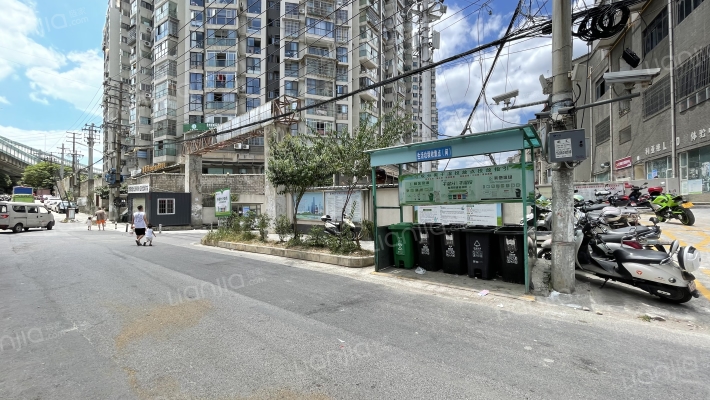 大理石路166号外景图