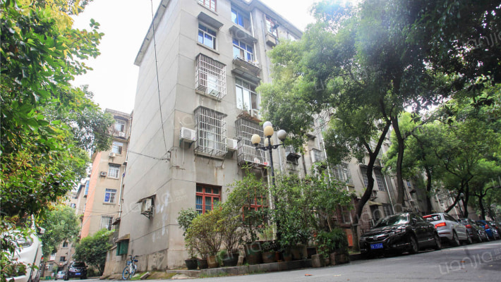 人民政府二大院外景图