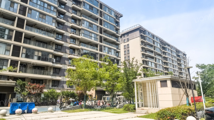 天怡·珑蟠里外景图