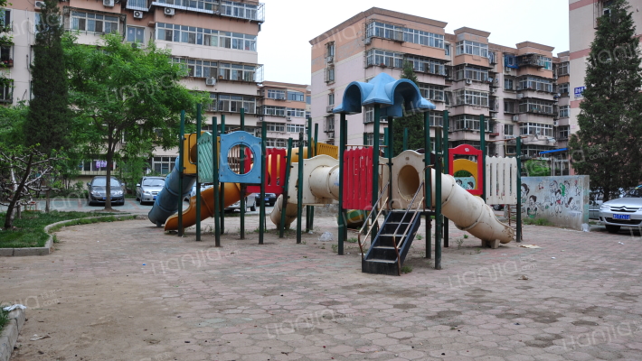 中嘉花园澄水苑外景图