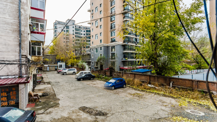 哈药小区东区外景图