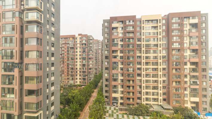 万年花城五期外景图