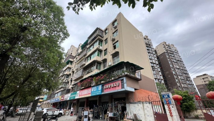 华金大道三段68号外景图