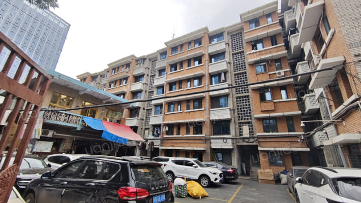 锦东路205号外景图