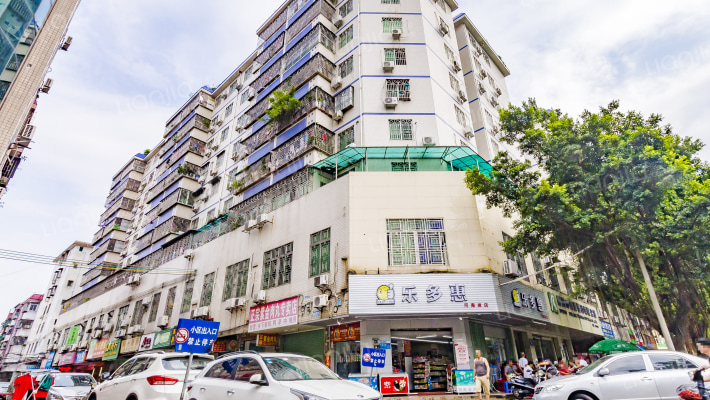 河南岸银岗岭永兴楼小区外景图