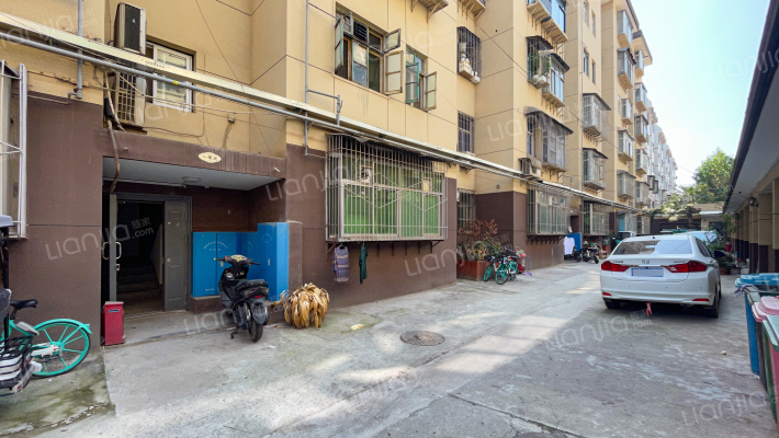 红庙坡街道办事处二号家属楼外景图