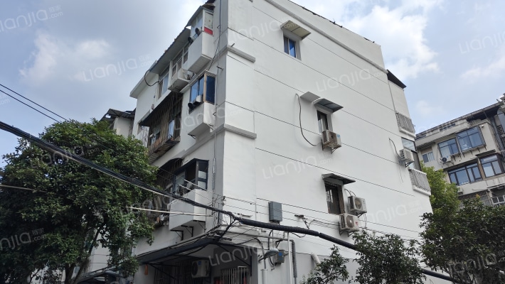 水产局宿舍外景图