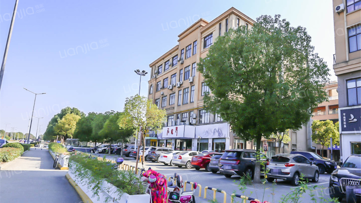 宜欣富贵广场外景图