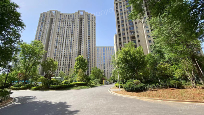 绿地新都会外景图