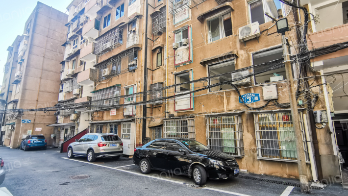 长沙市歌舞剧院外景图