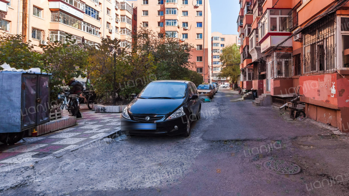仁里小区外景图