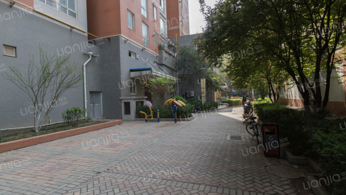 都市凰庭外景图